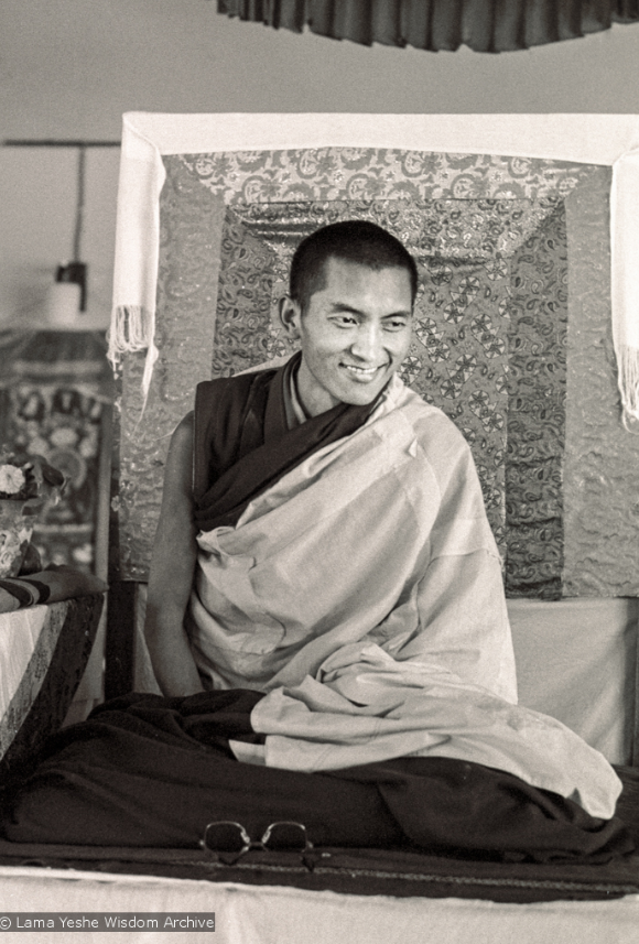 G L Zopa Rinpoche Ensinamento Jovem